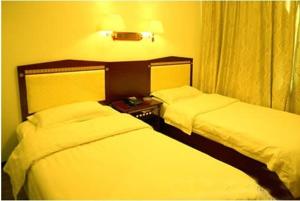 Shi Feng Business Hotel Hotels  Bayan Hot