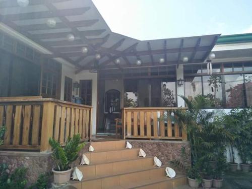 Nonoy Matt Bed & Breakfast