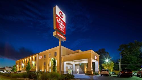 Best Western PLUS Eastgate Inn and Suites