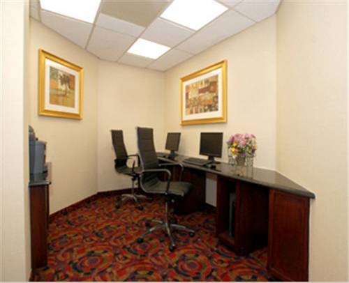 Best Western Plus Reading Inn & Suites