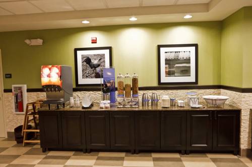 Hampton Inn & Suites Exeter