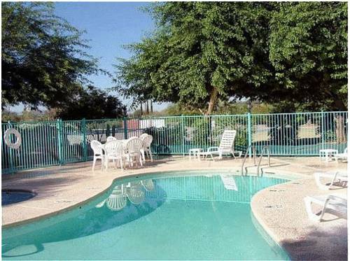 Holiday Inn Express Tucson-Airport