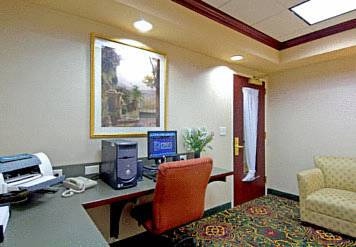 SpringHill Suites Manchester-Boston Regional Airport