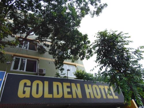 Noi Bai Golden Hotel